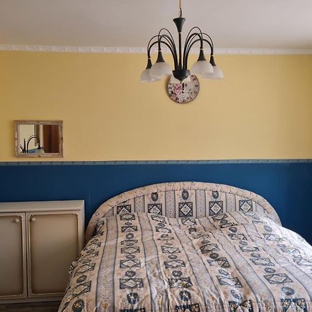 Ferienwohnung Mit Individueller Ausstattung - Jedes Zimmer Ist Anders Erfurt Zewnętrze zdjęcie